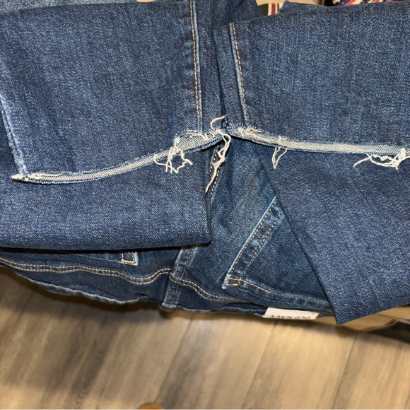 Old Navy Blue Denim High Rise O.G. Button Fly Straight Jeans Size 6 - Picture 14 of 15